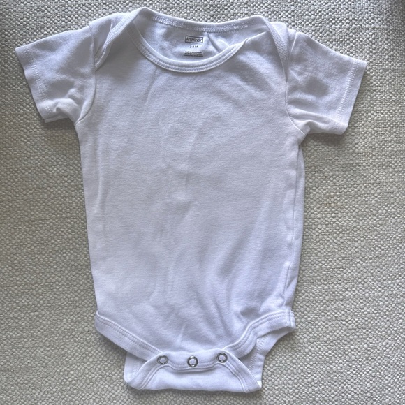 NWNT - 3-6 month onesies (set of 4) - Picture 3 of 4